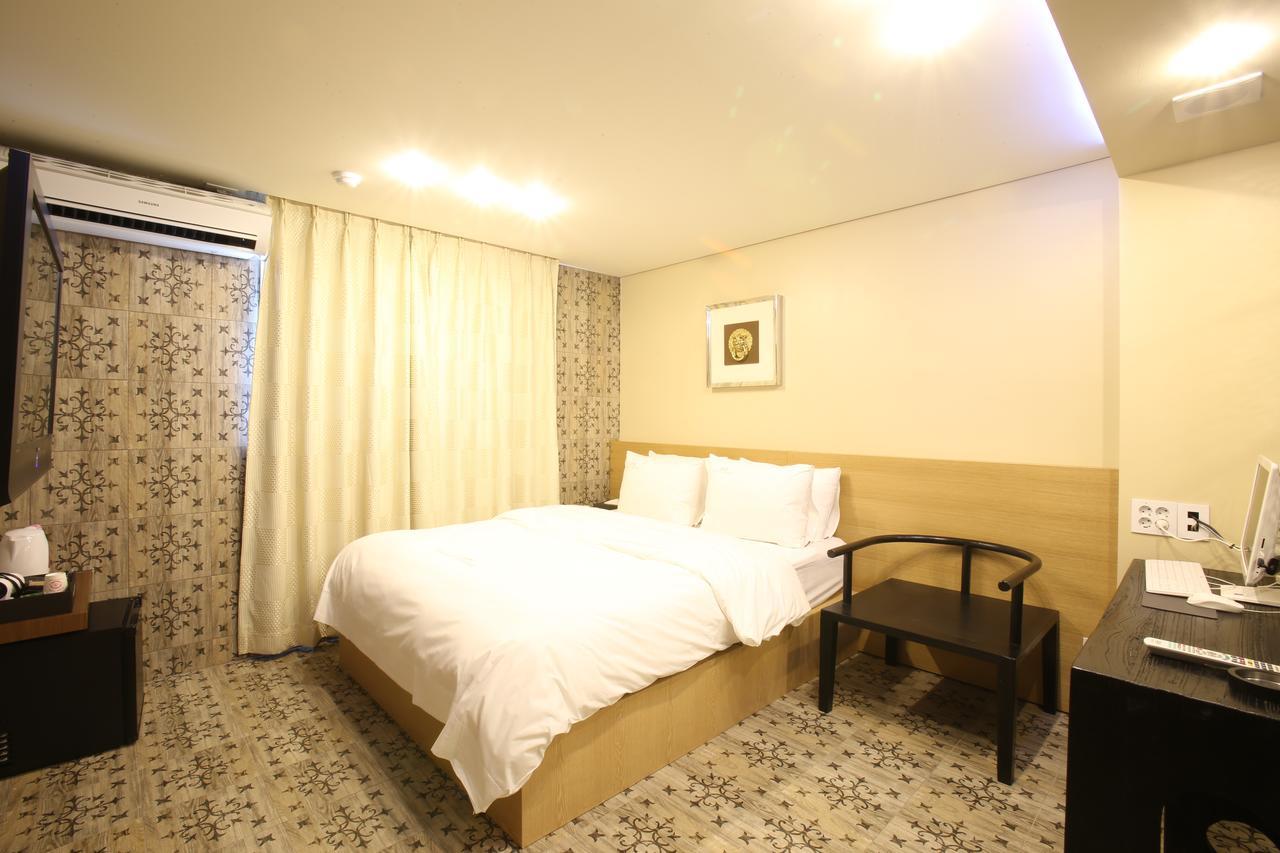 Guri Cello Hotel Eksteriør billede